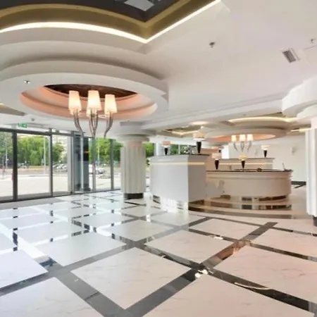 Hanza Tower White 24 & Pool * شتشيتسين